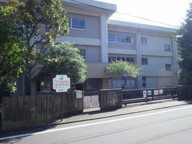 公郷小学校まで486m