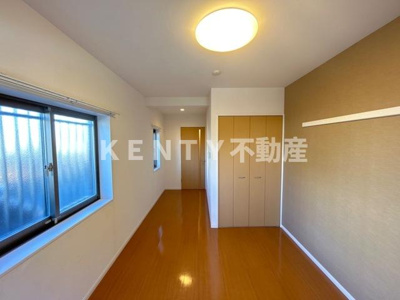 【寝室】 | ＣＯＴＹ | 開放的な寝室です