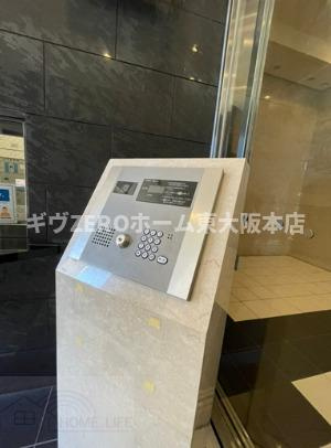 エスリード松屋町SOUTHのエントランス