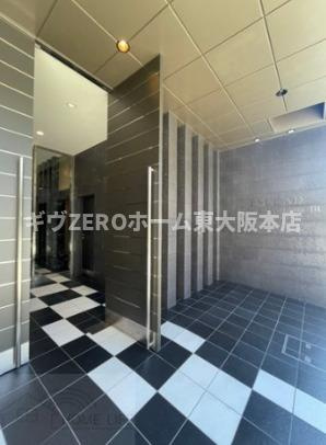 エスリード松屋町SOUTHのロビー