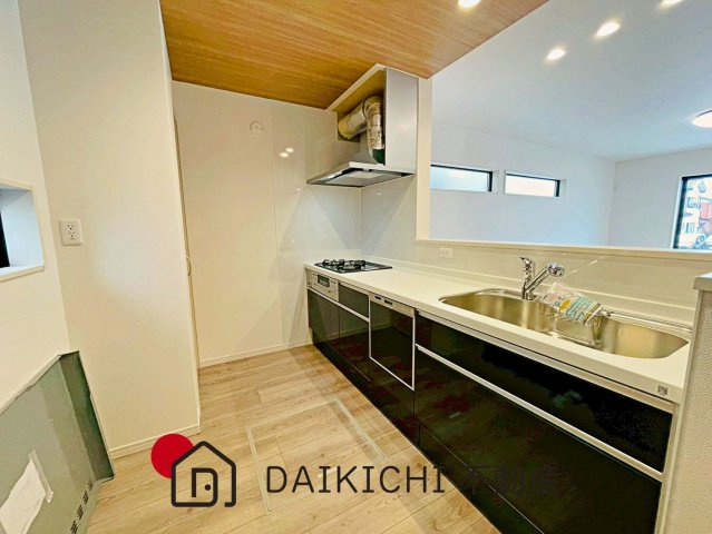 【キッチン】 | 鴻巣市宮前第1期　ワイウッドコート　新築戸建　全8棟　1号棟