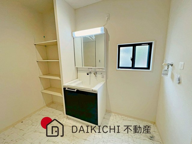 【独立洗面台】 | 鴻巣市宮前第1期　ワイウッドコート　新築戸建　全8棟　1号棟