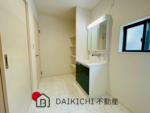 【洗面所】 | 鴻巣市宮前第1期　ワイウッドコート　新築戸建　全8棟　1号棟