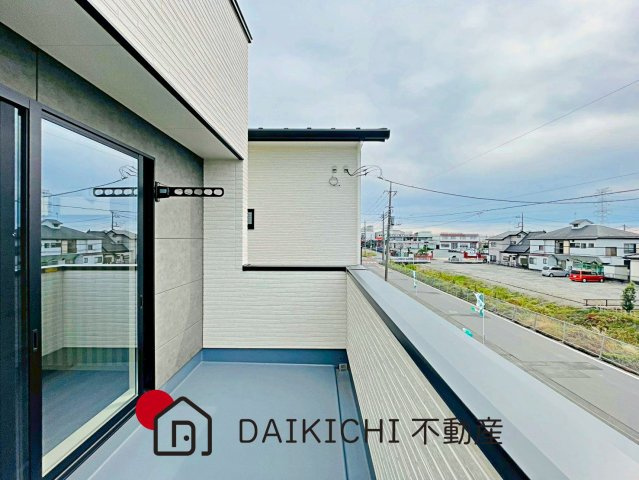 【バルコニー】 | 鴻巣市宮前第1期　ワイウッドコート　新築戸建　全8棟　1号棟
