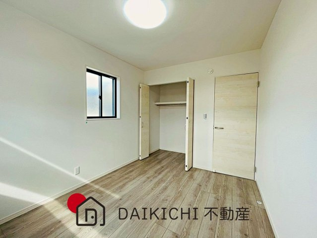 【洋室】 | 鴻巣市宮前第1期　ワイウッドコート　新築戸建　全8棟　1号棟