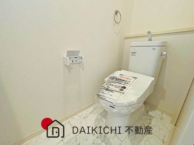 【トイレ】 | 鴻巣市宮前第1期　ワイウッドコート　新築戸建　全8棟　1号棟