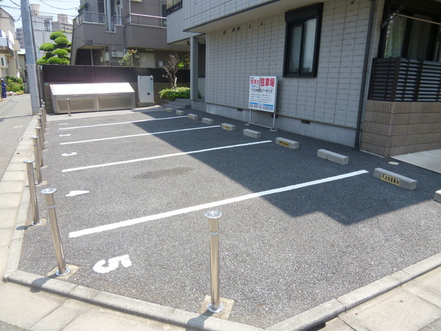 ドエル目白の駐車場|★駐車場は空き要確認★