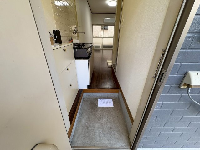 クレール菅野の玄関