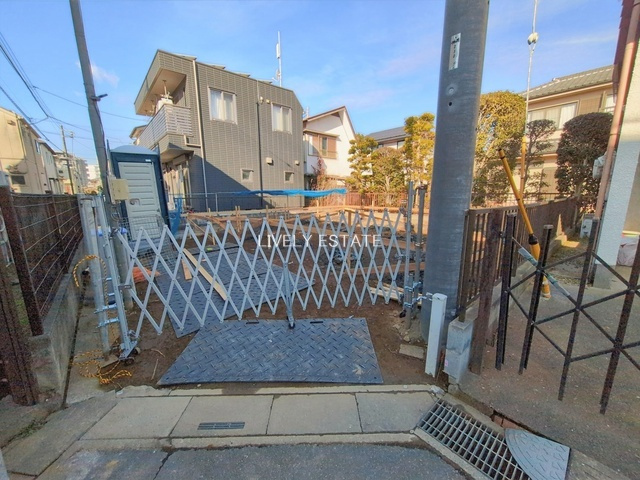 越谷市西方1丁目 新築分譲住宅の外観