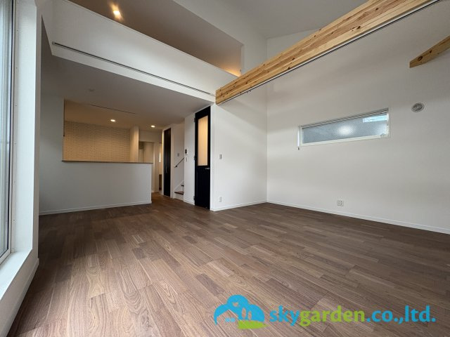 茅ヶ崎市香川5丁目　新築戸建　全11棟2号棟の居間・リビング