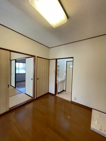 村田荘の居間・リビング