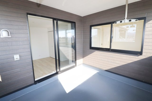 郡山市大槻町字三角田　　　５号棟　　　大槻小学校、大槻中学区の洋室