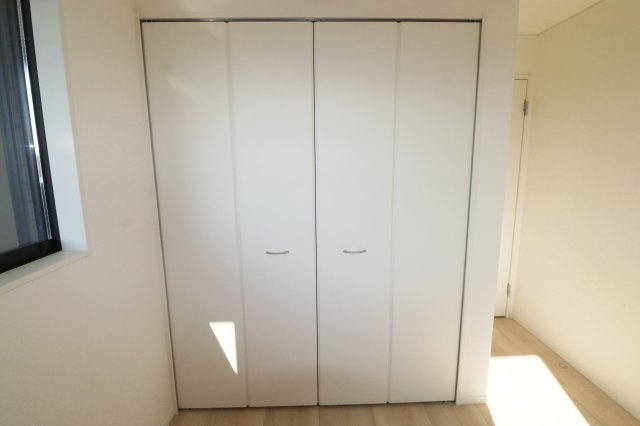 郡山市大槻町字三角田　　　５号棟　　　大槻小学校、大槻中学区の収納