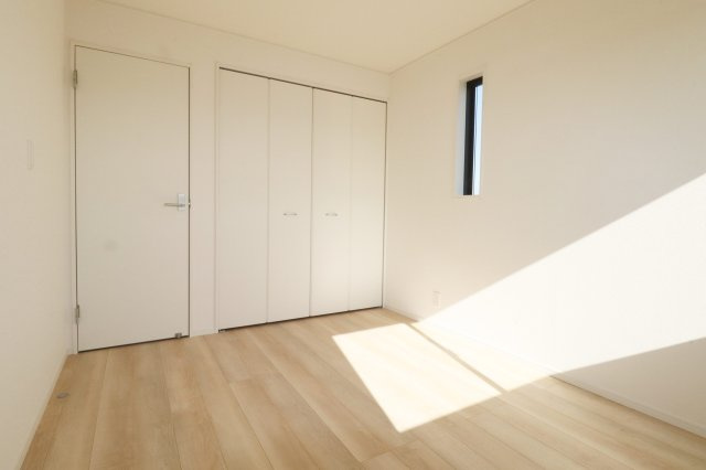 郡山市大槻町字三角田　　　５号棟　　　大槻小学校、大槻中学区の収納