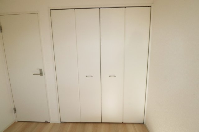 郡山市大槻町字三角田　　　５号棟　　　大槻小学校、大槻中学区の収納