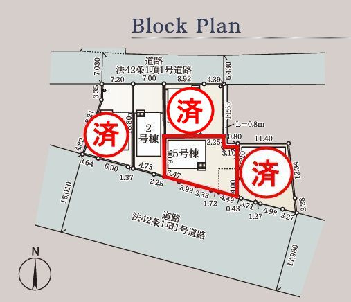 郡山市大槻町字三角田　　　５号棟　　　大槻小学校、大槻中学区の外観|南東側から見た駐車場を含む外観