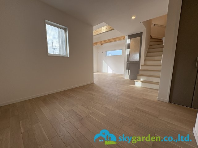 茅ヶ崎市香川5丁目　新築戸建　全11棟3号棟の居間・リビング