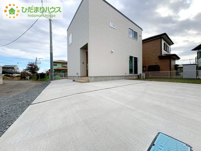 日立市東金沢町1丁目　新築戸建　1号棟の駐車場|マイホームなら駐車場代がかかりません。しかも、自宅の駐車場で洗車ができます！今までコイン洗車に行っていた手間も省けて、節約にもつながります(^^♪