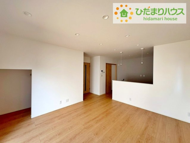 日立市東金沢町1丁目　新築戸建　1号棟の居間・リビング|お子様が元気に遊べる広々としたリビングです。