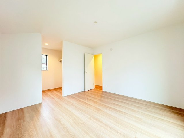 狭山市入間川　新築分譲　西武新宿線『狭山市駅』バス9分　【富士見小学区】の洋室