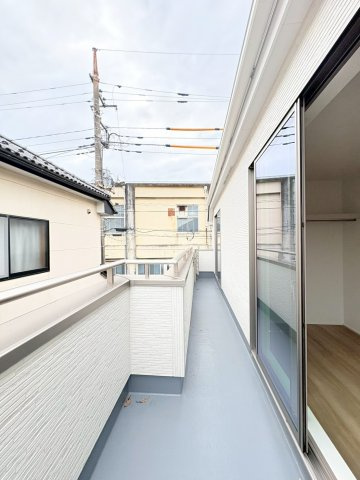 狭山市入間川　新築分譲　西武新宿線『狭山市駅』バス9分　【富士見小学区】のバルコニー