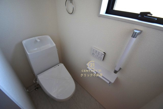 リーブルガーデン  水戸見川　12期　3のトイレ|１階と２階、２ヶ所に清潔なトイレ。
毎日使う空間と機能だから、いつまでも清潔なスペースであってほしいのがトイレです。