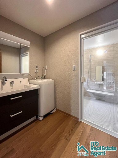 上高野西明寺山 中古戸建の洗面所