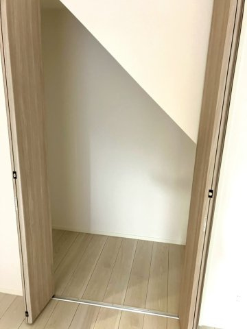 丸亀市城東町④　新築戸建　19.2 帖のLDKの収納|＊同じ施工会社の写真です。実際の仕様やカラーと異なることがございます。