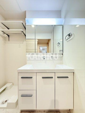 スペチアーレ中宮の洗面所