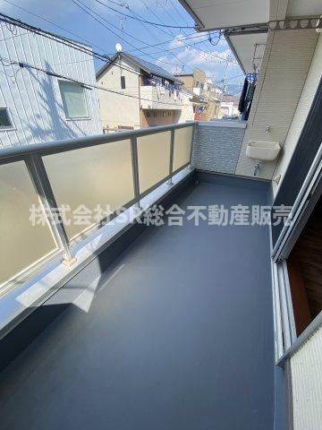 花園西町1丁目中古戸建のバルコニー|陽当たり良好の広めのバルコニーです！
