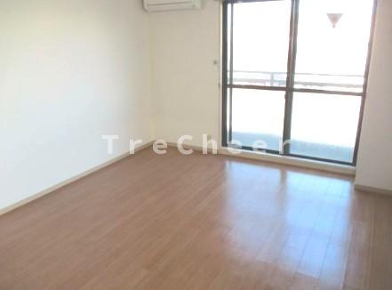 サーバンMの寝室