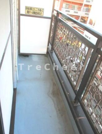 サーバンMのバルコニー