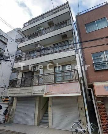 サーバンMの外観