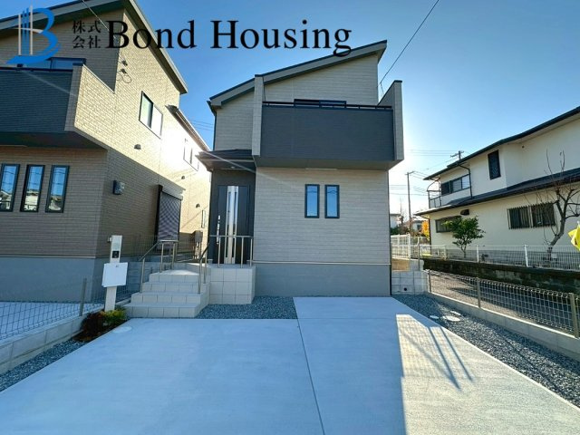 角地で陽当り・通風良好　広々4LDK　春日台9丁目　全2棟　B号棟