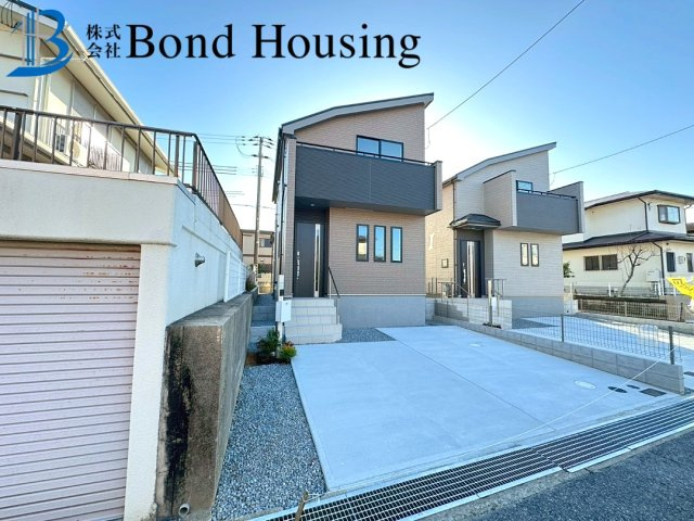 全居室収納あり・お車並列2台駐車可　春日台9丁目　全2棟　A号棟のその他