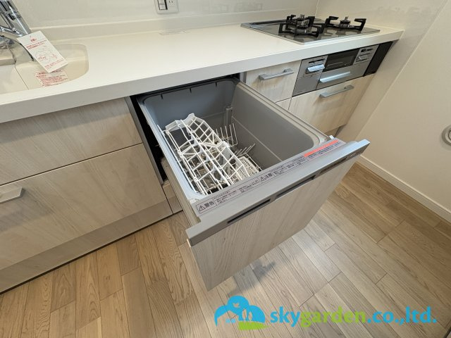 茅ヶ崎市香川5丁目　新築戸建　全11棟6号棟のキッチン|食洗機付いてます