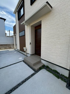 【玄関】 | 狭山市狭山台4丁目　新築分譲　西武新宿線『狭山市駅』バス12分　【狭山台小学区】