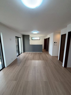 【居間・リビング】 | 狭山市狭山台4丁目　新築分譲　西武新宿線『狭山市駅』バス12分　【狭山台小学区】