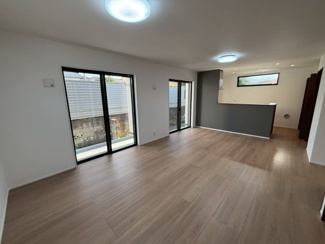 【居間・リビング】 | 狭山市狭山台4丁目　新築分譲　西武新宿線『狭山市駅』バス12分　【狭山台小学区】