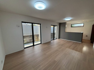 【居間・リビング】 | 狭山市狭山台4丁目　新築分譲　西武新宿線『狭山市駅』バス12分　【狭山台小学区】