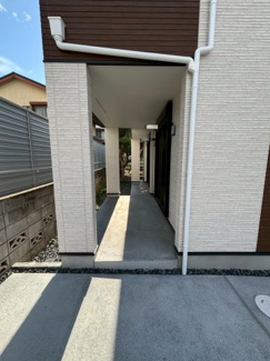 【玄関】 | 狭山市狭山台4丁目　新築分譲　西武新宿線『狭山市駅』バス12分　【狭山台小学区】