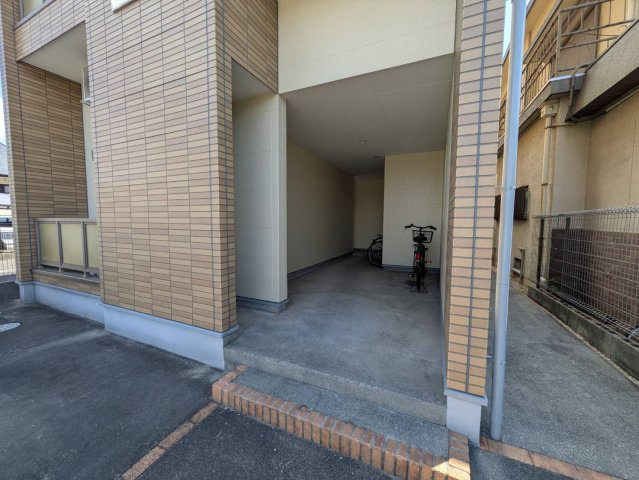 ベルメゾン柴田のエントランス