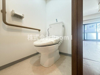 【トイレ】 | パークヒルズゼンボー大手前 | シンプルで使いやすいトイレです