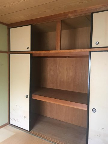 御立西一戸建の収納