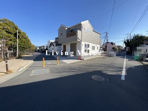 【前面道路含む現地写真】 | 【仲介手数料０円】茅ヶ崎市南湖4期　新築一戸建て　全2棟 | 茅ヶ崎市南湖4期　新築一戸建て　全2棟