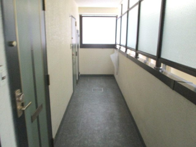 【その他共用部分】 | ベルエトワールＫ | 内廊下で雨にも濡れないですね