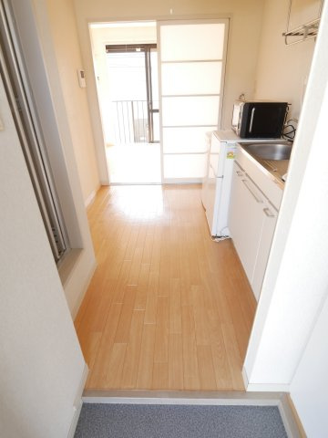 フレグランスSⅡの玄関|＊別室の写真につき現況優先です