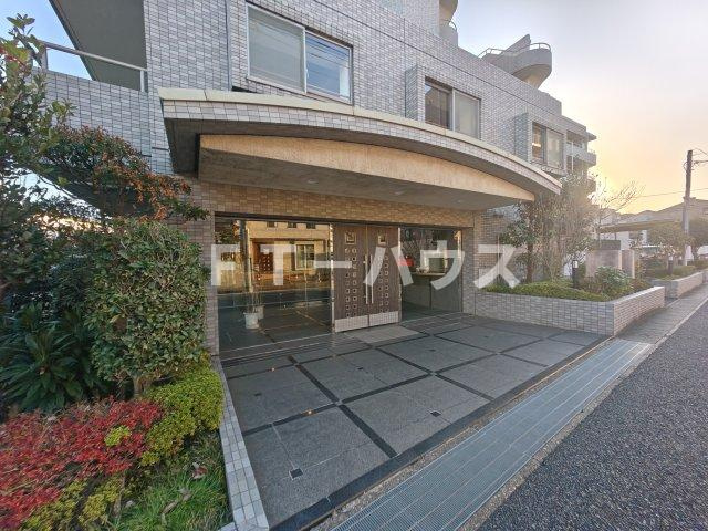 ラ・フォレ23のエントランス