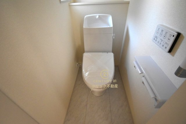 リーブルガーデン  水戸見川　12期　5のトイレ|１階と２階、２ヶ所に清潔なトイレ。
毎日使う空間と機能だから、いつまでも清潔なスペースであってほしいのがトイレです。