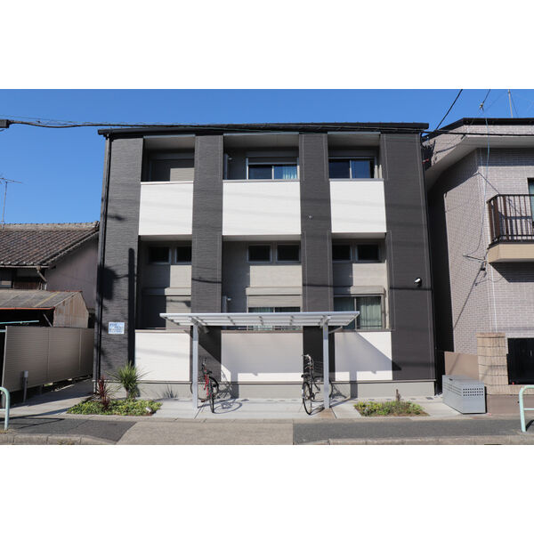 IN STYLE SHIBATA(イン・スタイル柴田)の外観